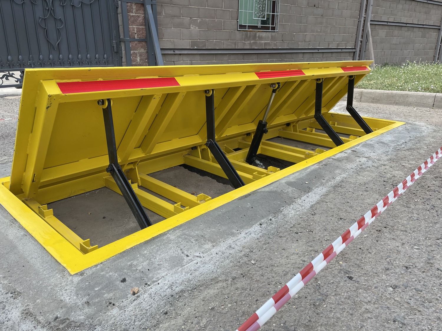 <span style="font-weight: bold;">Блокиратор ДБ 3000Г</span> 